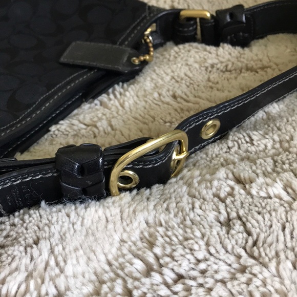 Black Coach Logo Shoulder Bag - Picture 3 of 8